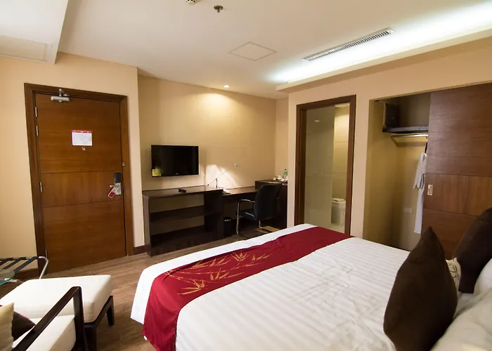 Ramada By Wyndham Hotel 4*