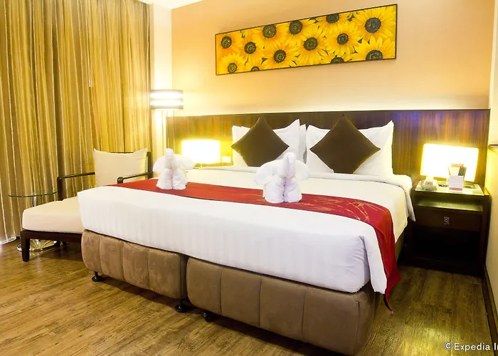 Ramada By Wyndham Hotel Manila