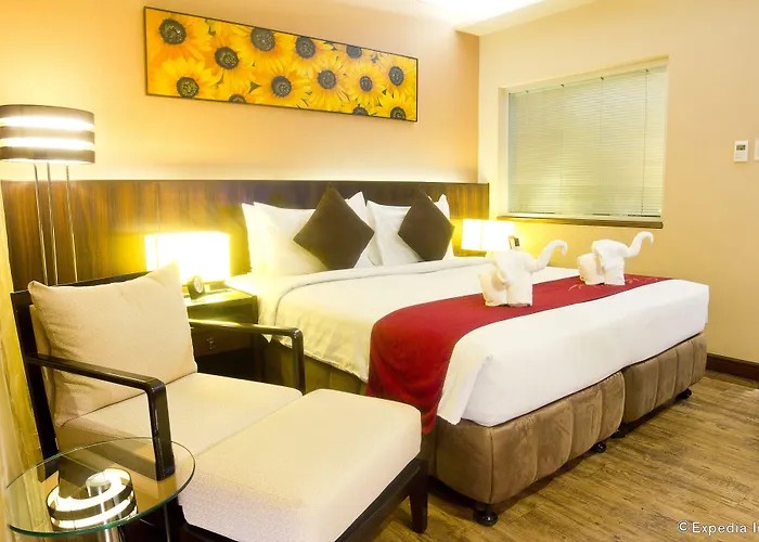 Ramada By Wyndham Manila