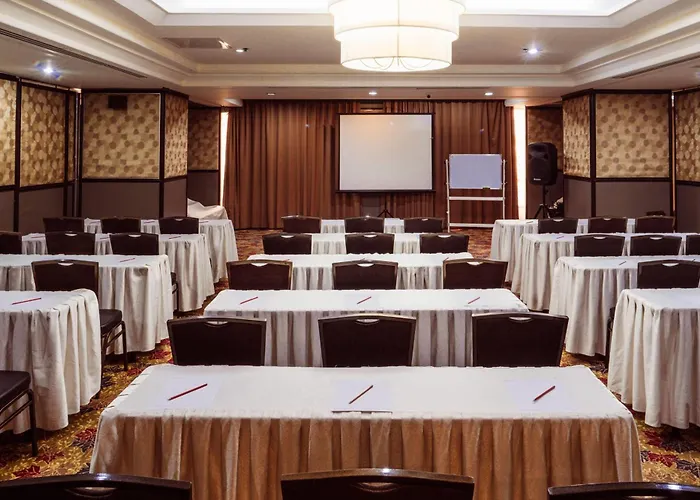 Ramada By Wyndham Hotel 4*