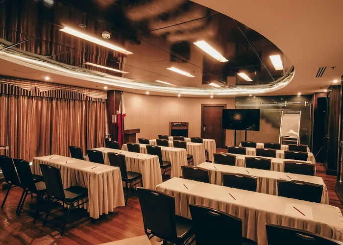 Ramada By Wyndham